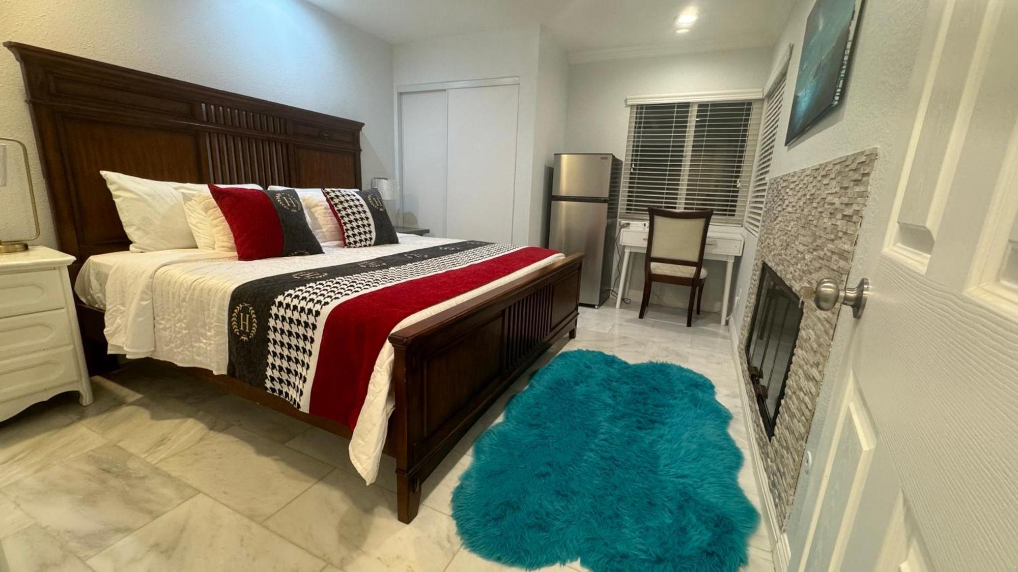 2#Family Suite King Bed Room Chino Hills Buitenkant foto